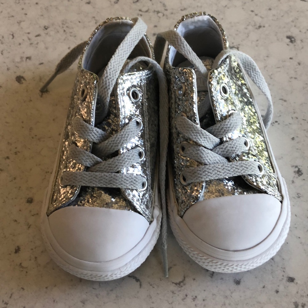 Silver glitter toddler converse size 6